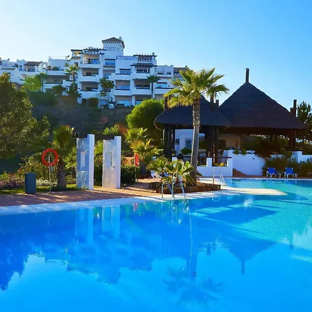 Apartment Penthouse In Benahavis With Terrace And Jacuzzi Estepona